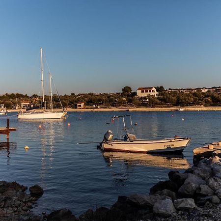 Mobile Home Whit Sea View Lavojesa Drage Esterno foto